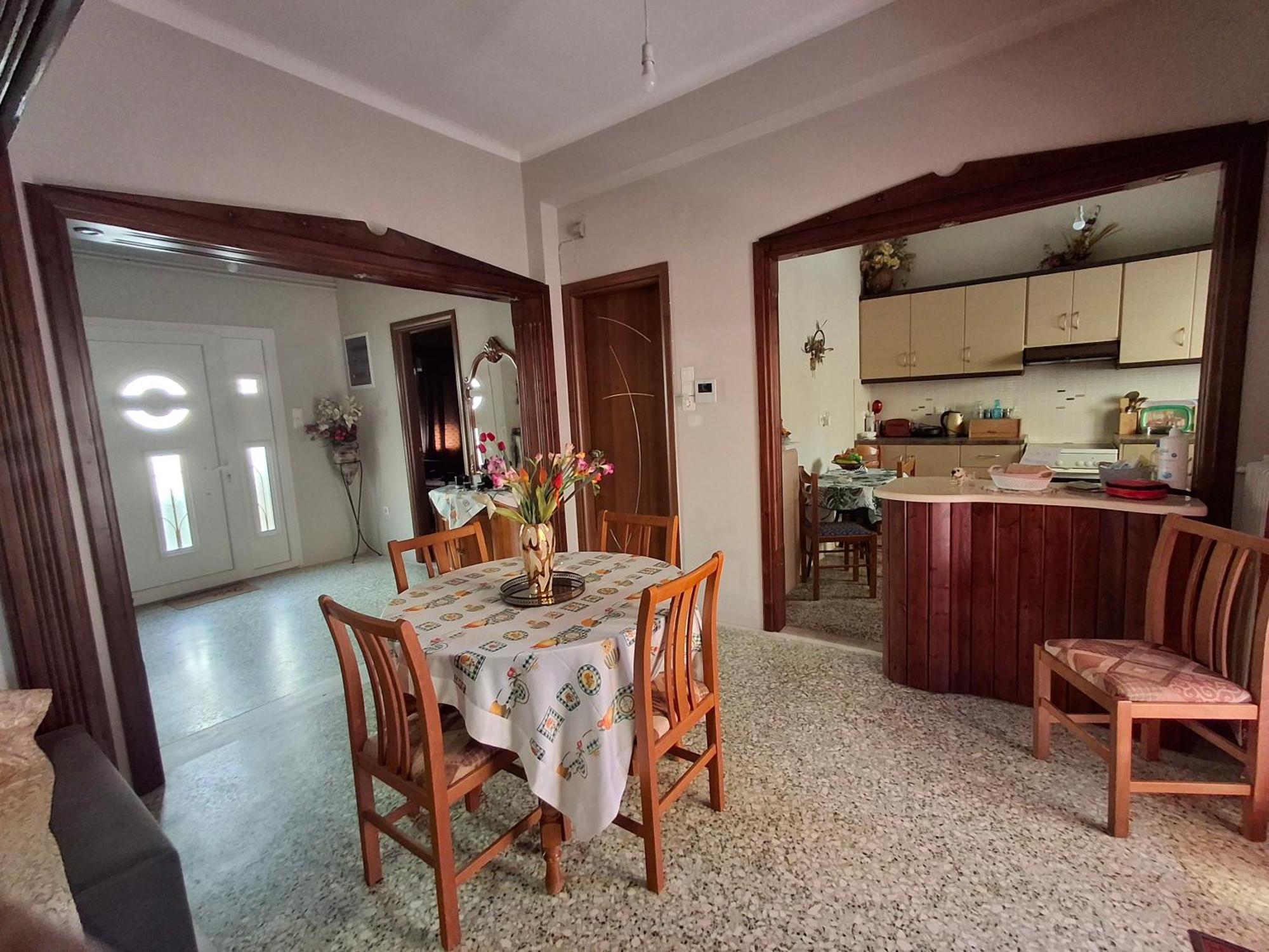 Apartment Friendly House Chios Town