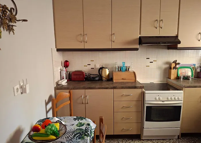 Friendly House