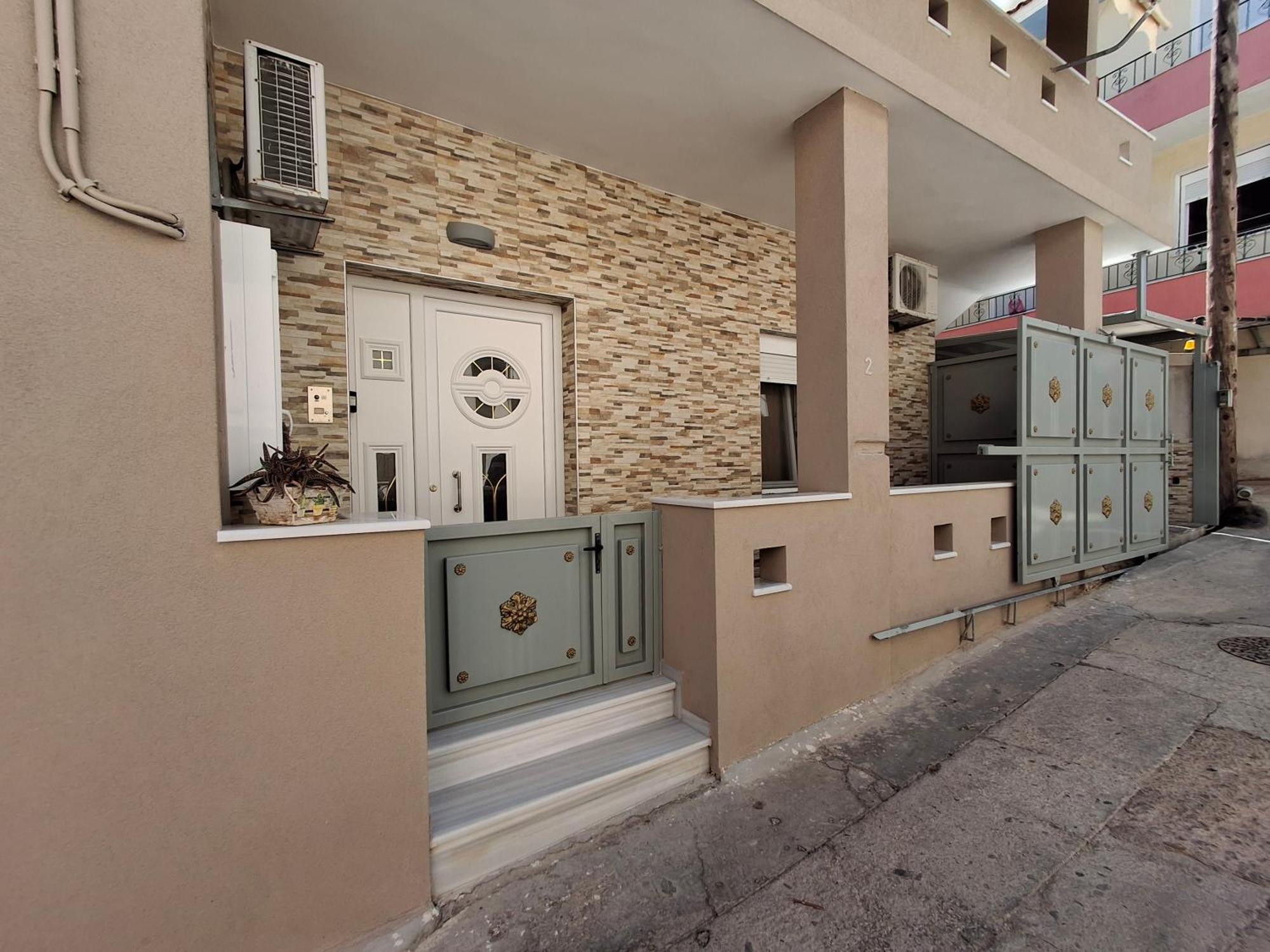 Friendly House * Chios Town